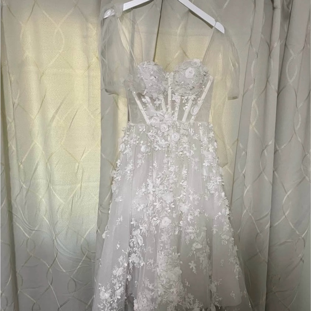 Rosie Etienne Dress - Picture 4 of 10